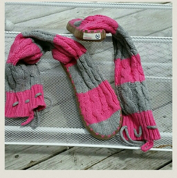 Pink, Victoria's Secret Striped Muck Lucks Medium - Picture 3 of 3