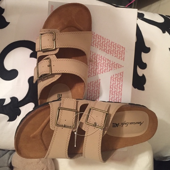 Tan Birkenstock style shoes! Brand new!