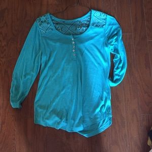 Blue long sleeve shirt