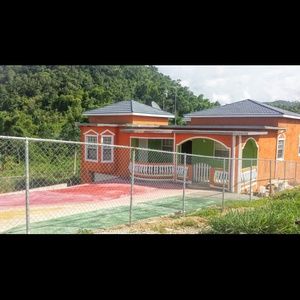 Meet your Posher, Danzil