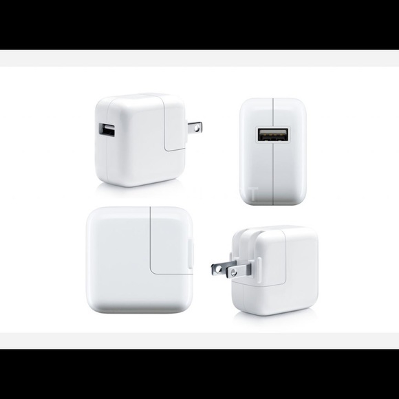 Apple Outlet Adapter