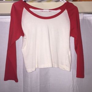 Cropped baseball tee