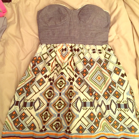 Strapless dress - Picture 1 of 1