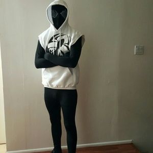 Meet your Posher, Luis