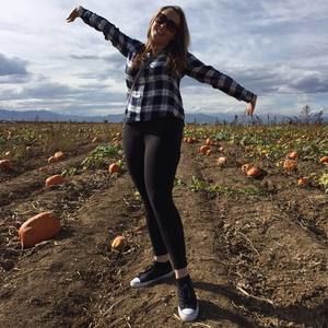 Meet your Posher, Dawn