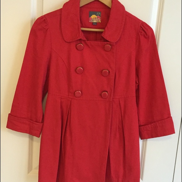 Final Price 🔴 Forever 21 Red Half Trench