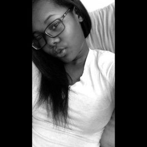 Meet your Posher, Chyinaah