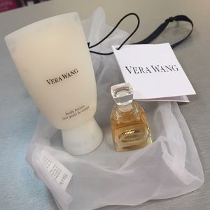 Travel size Vera Wang Set