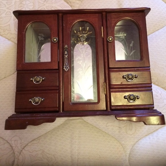 Beautiful antique jewelry box - Picture 1 of 3