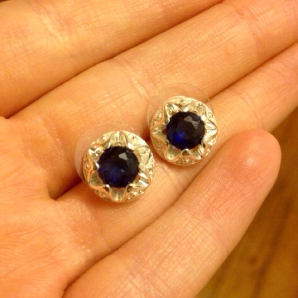 NWOT sterling silver & royal blue earrings! ❤️