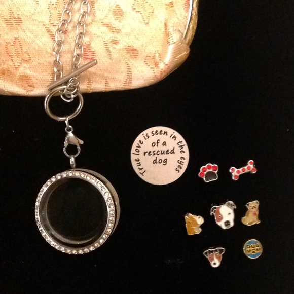 "Rescue Me" Locket - Picture 2 of 3