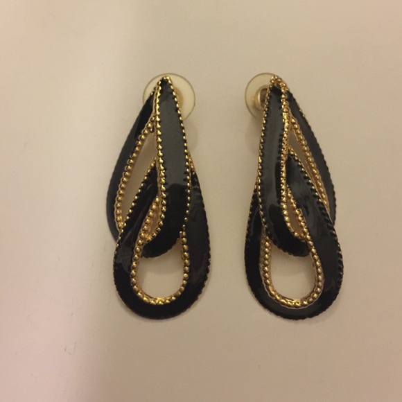 🎀 EARRINGS 🎀