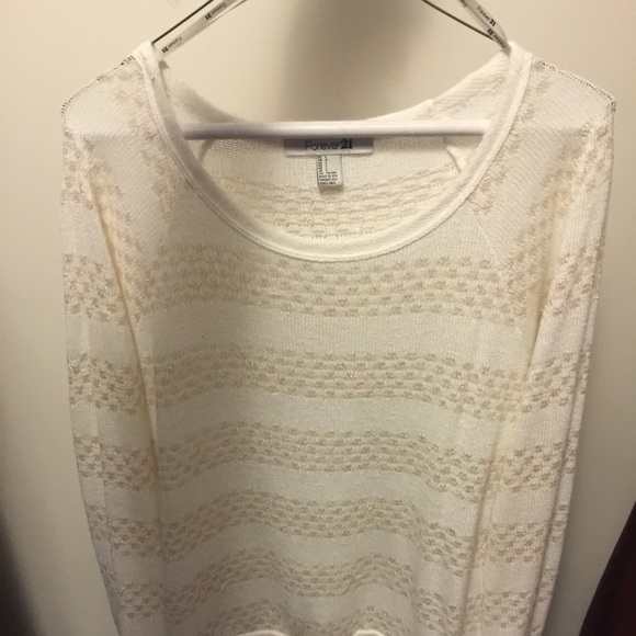 Forever 21 fall sweater 😍