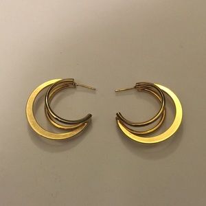 🎀 GOLD EARRINGS 🎀