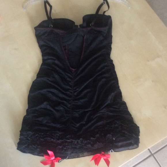 ❌SOLD IN BUNDLE❌ - Picture 3 of 3