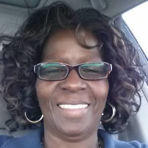 Meet your Posher, Connie