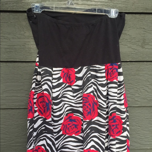 Zebra & Roses Printed Dress - Picture 3 of 3
