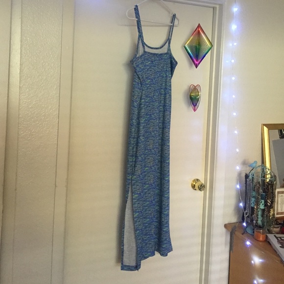 Straight from the 90's dress! - Picture 4 of 4