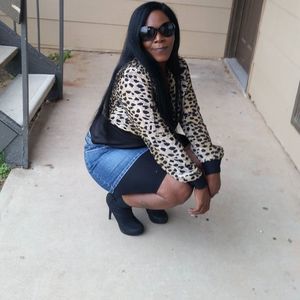 Meet your Posher, Murel