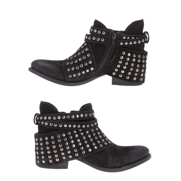 [Free People] Studded Black Suade Ankle Bootie NWT