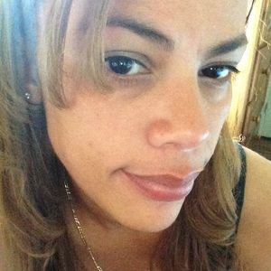 Meet your Posher, Nilsa