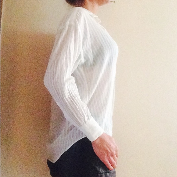 Button down shirt - Picture 2 of 3