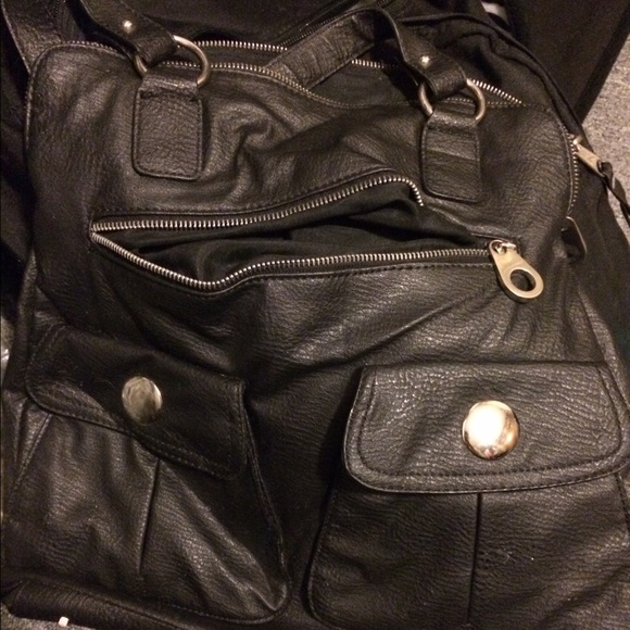 cute purse! it's big in the inside