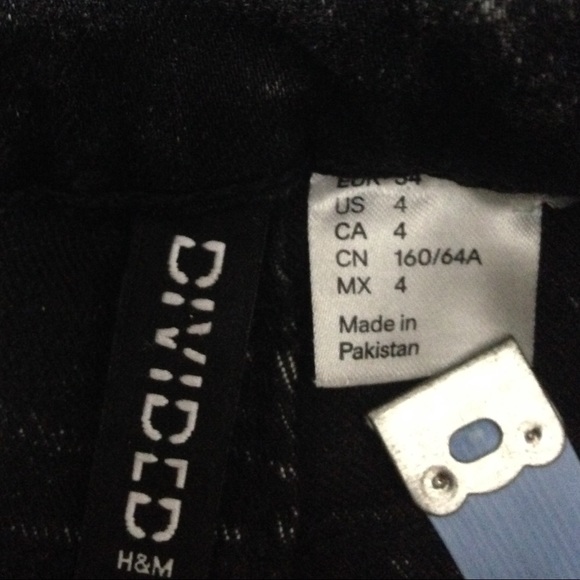 Divided H&M jeans - Picture 2 of 3