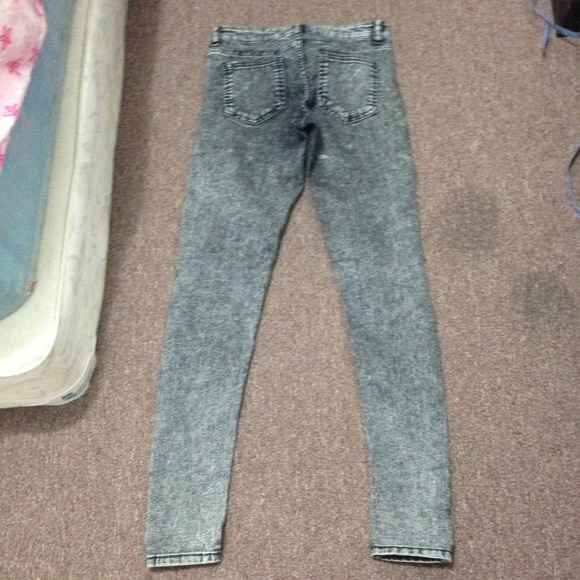 Divided H&M jeans - Picture 3 of 3