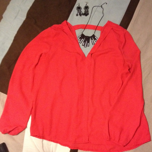 Charlotte Russe V-neck Top!