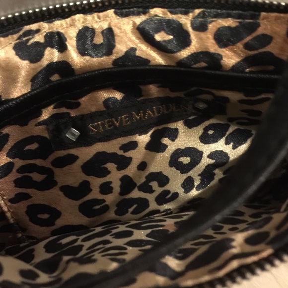 Handbag - Picture 3 of 4