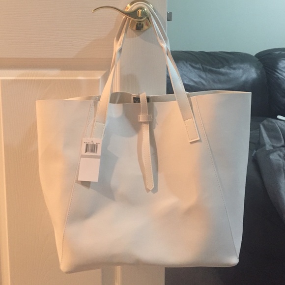 SAKs Fifth Avenue White Leather Tote Handbag