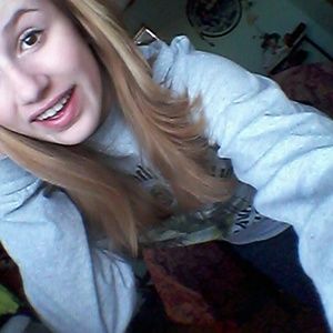 Meet your Posher, Amethyst