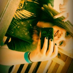 Meet your Posher, Kortney