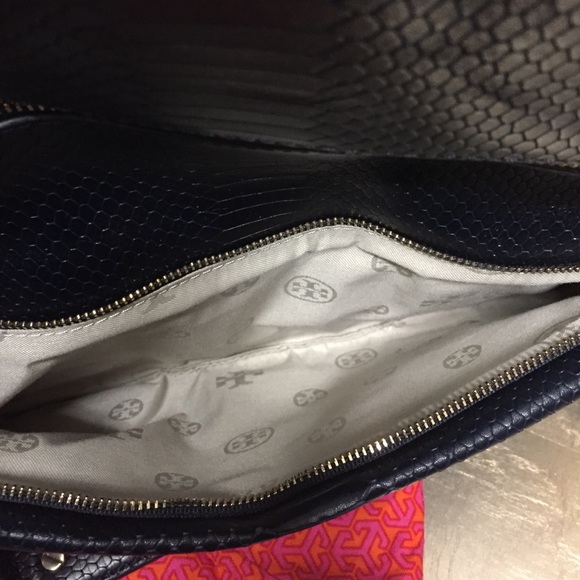Tory Burch Bombe Reva Clutch - Sale