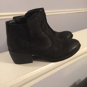 BOC Born Black Suede Ankle Boots Sz 7.5