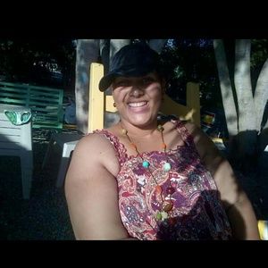 Meet your Posher, Ana m