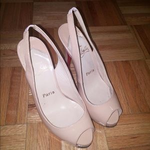 Christian louboutin nude patent slingback heels