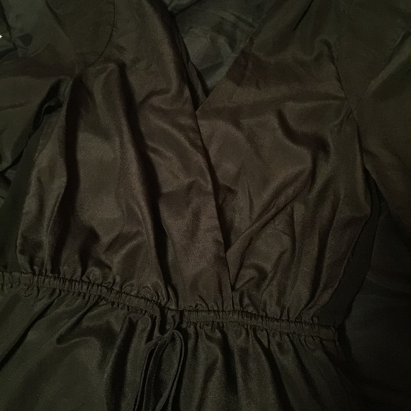 Criss Cross Romper - Picture 2 of 4