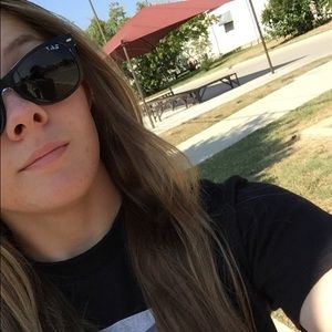 Meet your Posher, Destiny