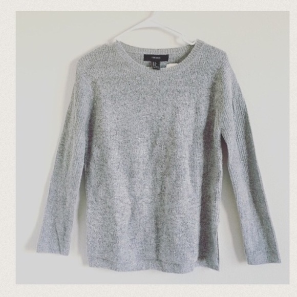 Forever 21 Sweaters - NEW Grey sweater