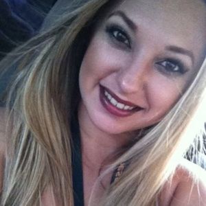 Meet your Posher, Evette