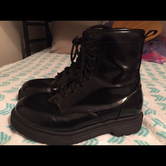 Black Combat Boots ❤️