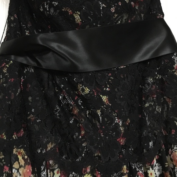 Jessica McClintock short floral formal gown - Picture 2 of 4