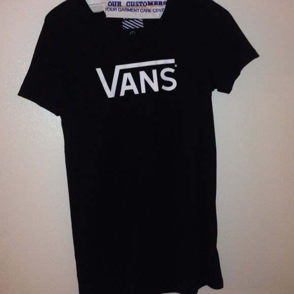 Black Vans shirt