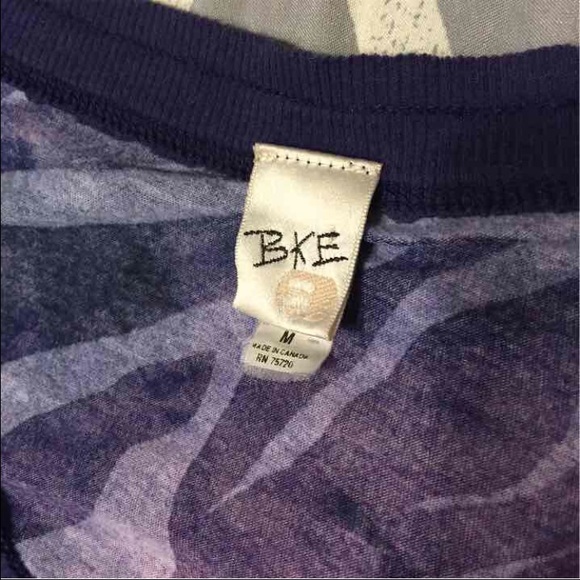 Long sleeve Buckle shirt - Picture 3 of 3