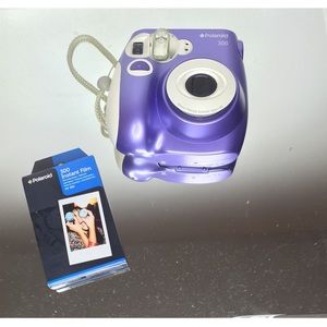 ❌SOLD❌ Polaroid purple camera! ❌SOLD❌