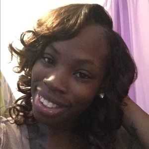 Meet your Posher, Shanika