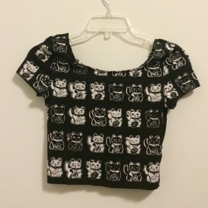 Chinese lucky cat crop top