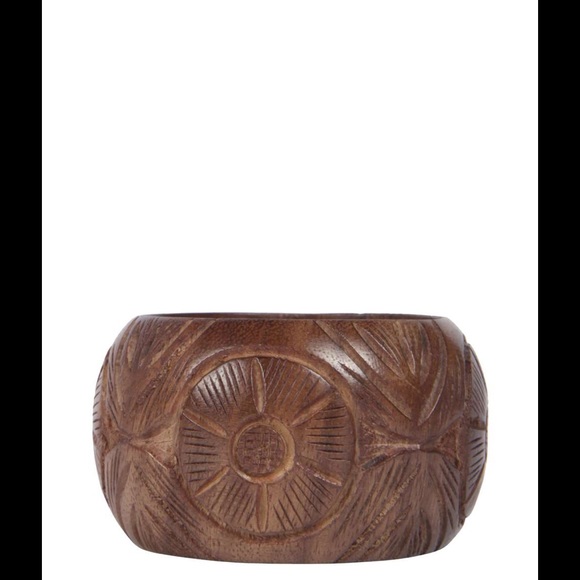 Jewelry - NWT Boho Floral Wood Bangle